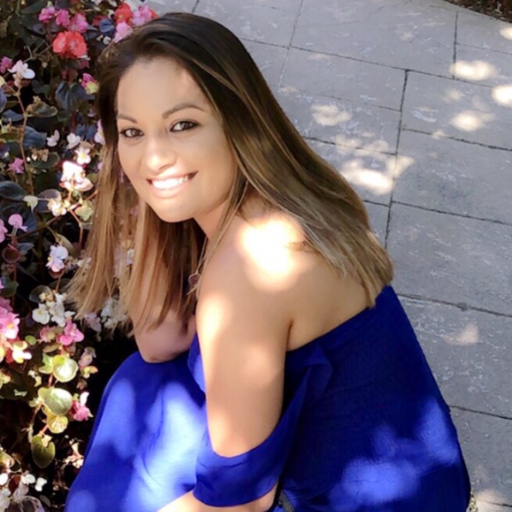 Meet your Posher, Vanessa